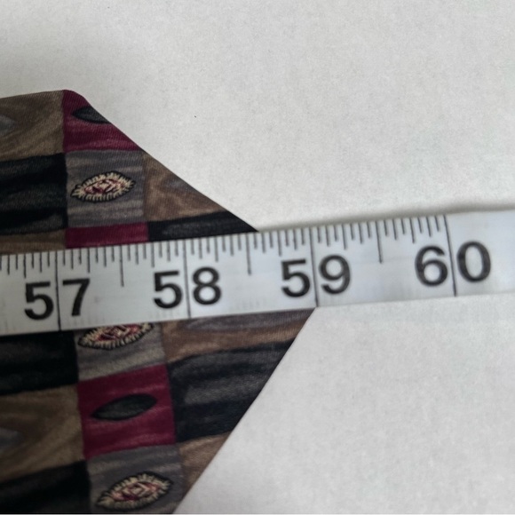 2 for$15 Cambridge Classics 100% Italian Silk Patterned Tie - Picture 7 of 8